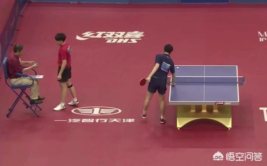 王楚钦谈19岁摔拍子,王楚钦底板及胶皮配置? 王楚钦谈19岁摔拍子,王楚钦底板及胶皮配置?