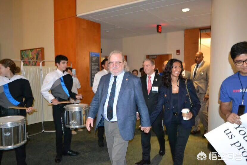 抗癌患者救活面包店,想要去美国治疗癌症,怎么办理手续? 抗癌患者救活面包店,想要去美国治疗癌症,怎么办理手续?