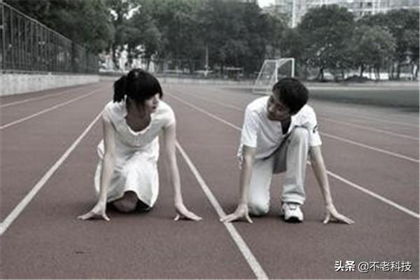 恋爱3月花10万被删,喜欢的女生删了自己微信该怎么办？