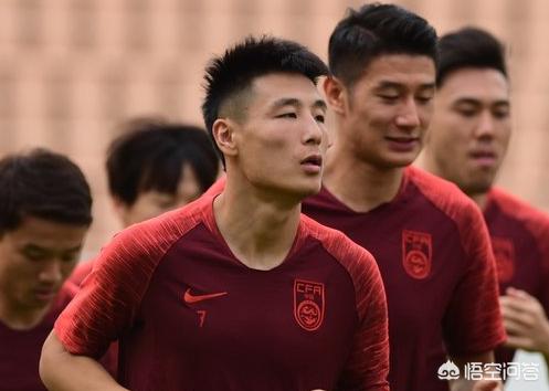 国足vs巴林,国足0-0平巴林,武磊两次击中门框,比赛中还有疯狂的救球,怎么评价他的表现? 国足vs巴林,国足0-0平巴林,武磊两次击中门框,比赛中还有疯狂的救球,怎么评价他的表现?