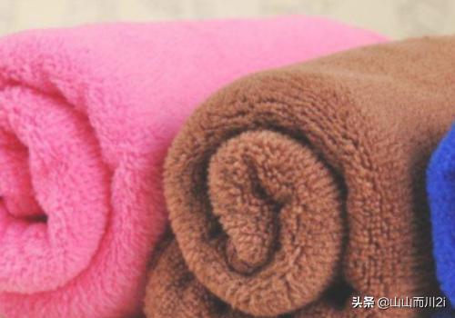 因发量太多剃掉头发,任嘉伦头发是真的假的? 因发量太多剃掉头发,任嘉伦头发是真的假的?