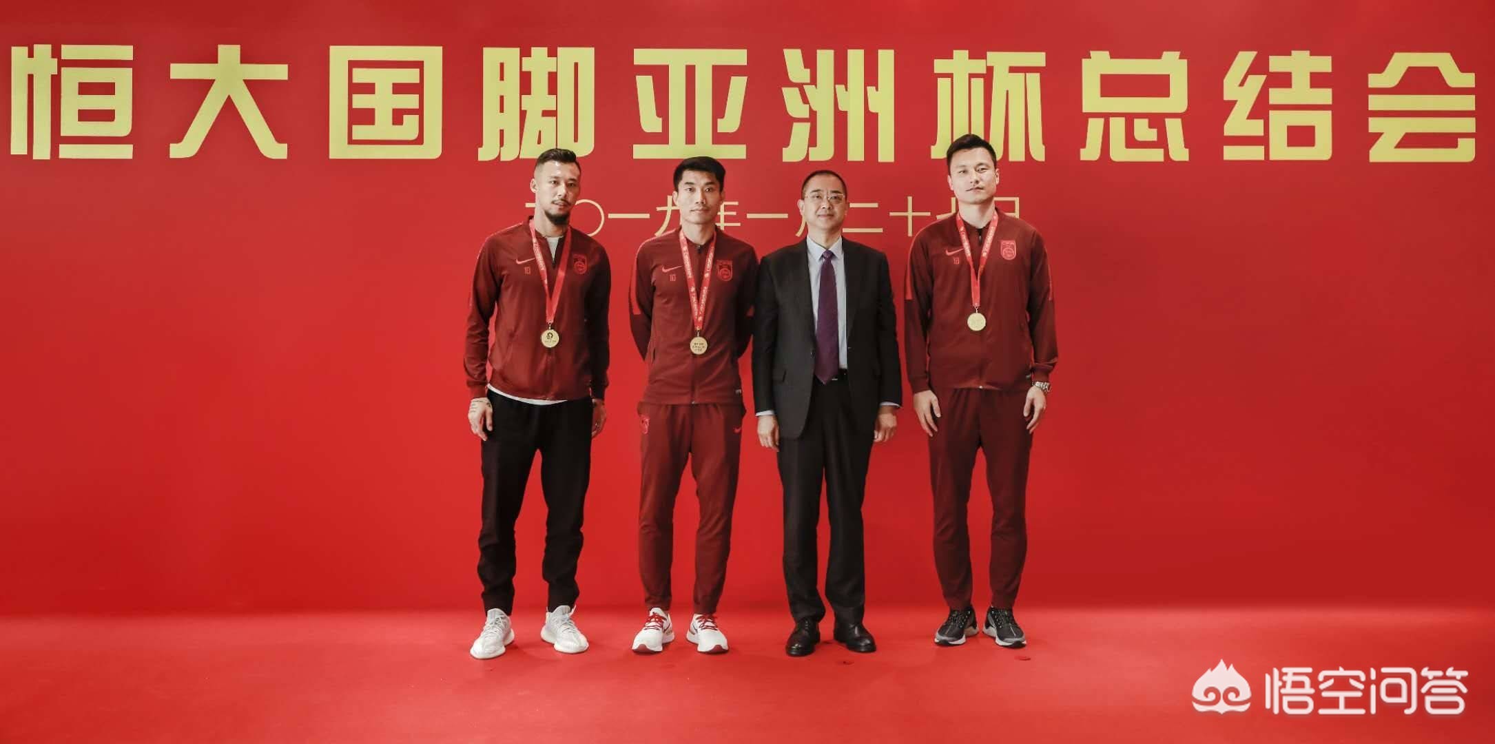 伊朗对以无止境报复,冯潇霆遭到恒大处罚,是因为失误还是“递纸条”事件,你怎么看? 伊朗对以无止境报复,冯潇霆遭到恒大处罚,是因为失误还是“递纸条”事件,你怎么看?