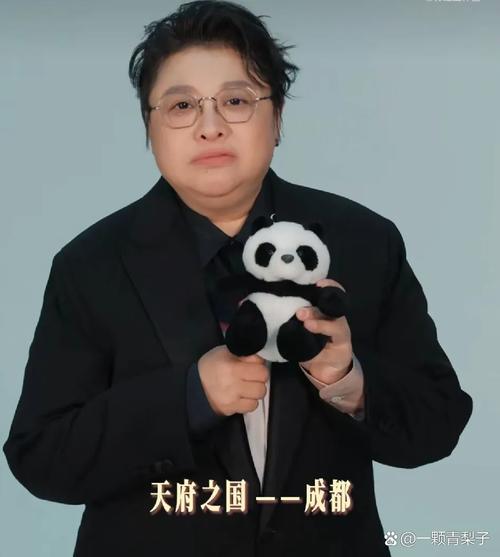 韩红发飙骂选手自私,韩红正面回应河南救灾争议,目前仅郭晓东公开力挺,你怎么看?