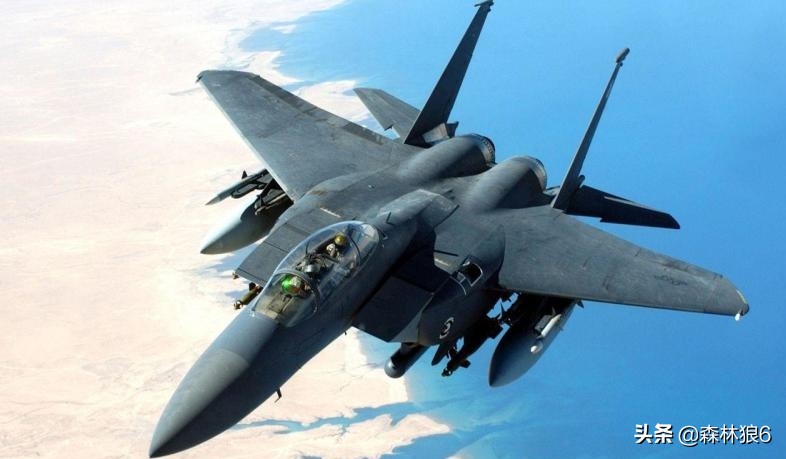 以色列别墅变废墟,《钢琴师》这部电影中犹太人为什么不装成德国人逃亡呢？