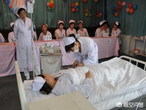 医院插错管患者死亡,输错药物导致患儿死亡，作为护士如何避免出错？