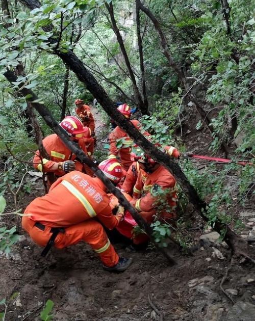 女子徒步失联5天,女子徒步失联5天视频