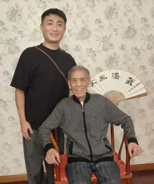 知名相声演员去世,著名相声演员侯宝林大师徒弟丁广泉肺癌去世,请问丁广泉是谁,有谁见过?