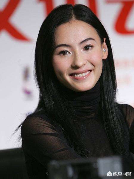 张柏芝为周星驰庆生,周星驰拍喜剧之王跟张柏芝靠着那棵树的在香港什么地方？