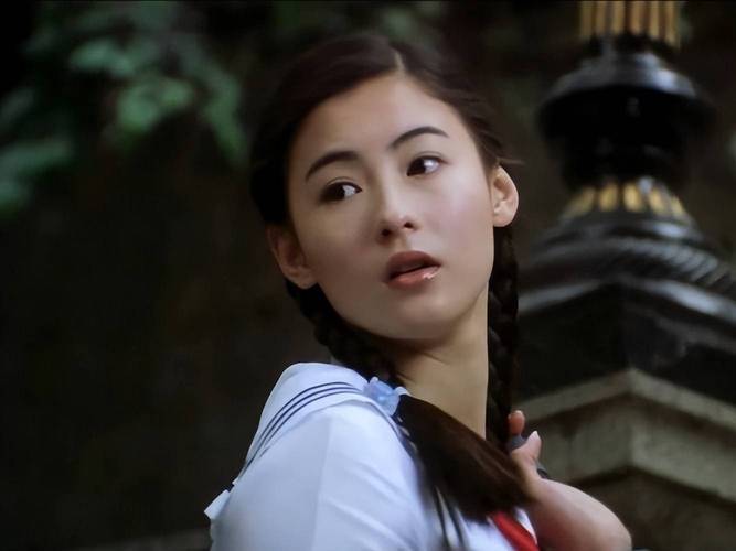 张柏芝为周星驰庆生,周星驰邀请三胎后的张柏芝站台,他为什么如此看好张柏芝?