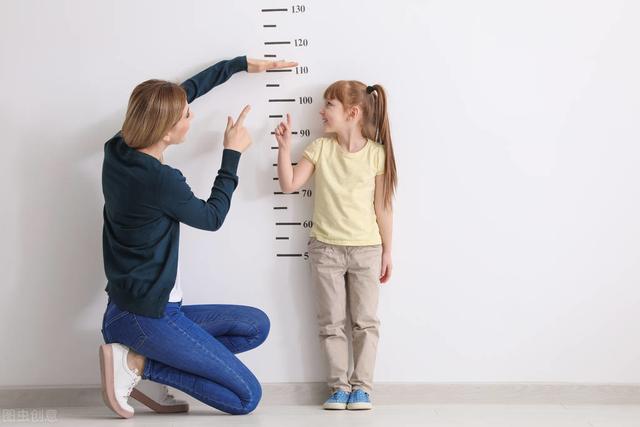 11岁身高定格137cm,10岁男生身高137算矮吗？