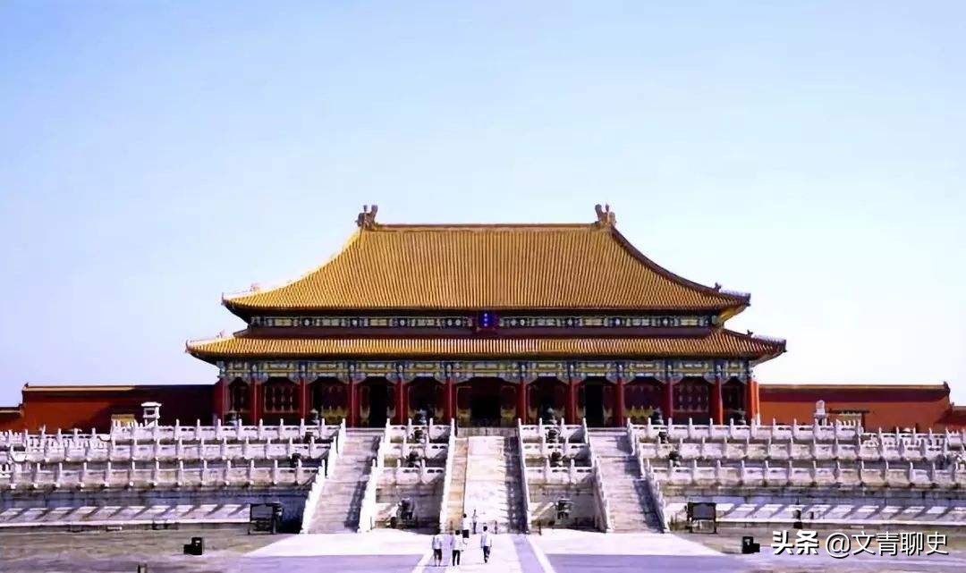 台北故宫与美国合作,相比较外国的传奇建筑,为什么我们的传奇建筑紫禁城那么矮呢? 台北故宫与美国合作,相比较外国的传奇建筑,为什么我们的传奇建筑紫禁城那么矮呢?