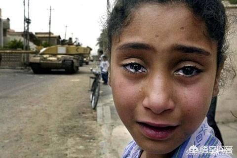 美军巨型钻地弹测试,美国用钻地弹屠杀防空洞中的叙利亚平民是真的吗？