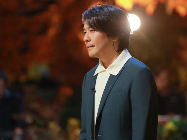 阿杜悼念母亲,杜兰特回应格林母亲言论,阿杜表示“我爱她,她就像我的母亲”。你怎么看?