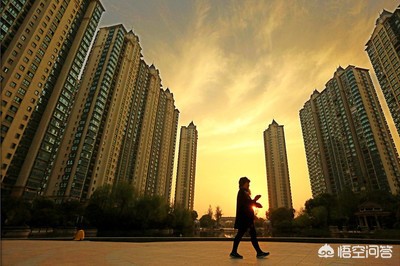 10人办公用房4000平,楼面价4000多房子要多少钱一平? 10人办公用房4000平,楼面价4000多房子要多少钱一平?