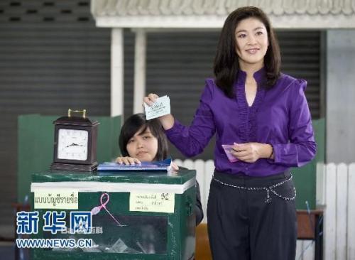 泰国总理停职,巴育总理被停职,美女英拉是否可以回泰国了?