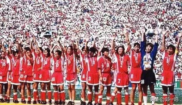 马云兑现11年前的话,马云兑现承诺，10年10亿扶持女足，并放弃全部商业权益。女足迎来发展良机，如何评价？