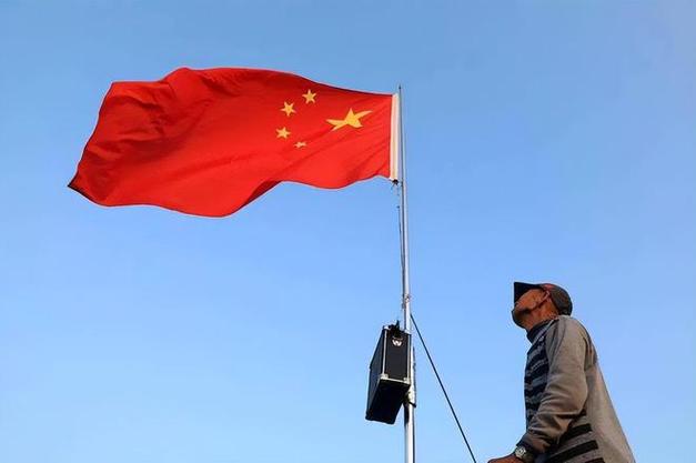 外国船只挂五星红旗,外国船只挂五星红旗图片