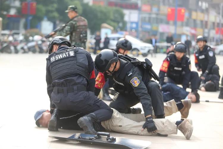 暴恐音视频危害大,网传暴恐音视频,巴州一男子被拘3日, 你怎么看?