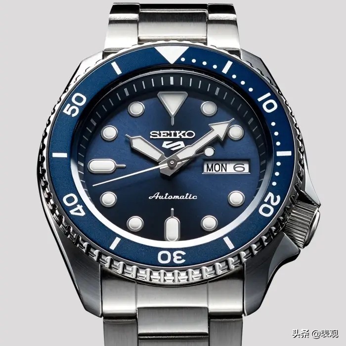 有骑手一天赚1000多,外卖一个月1000单容易吗？