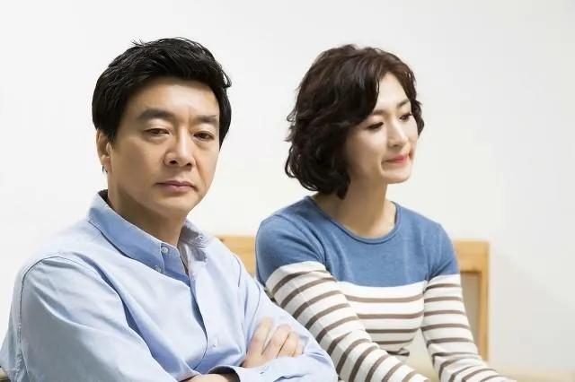 因妻抱怨生闷气患癌,生气会得癌症么？