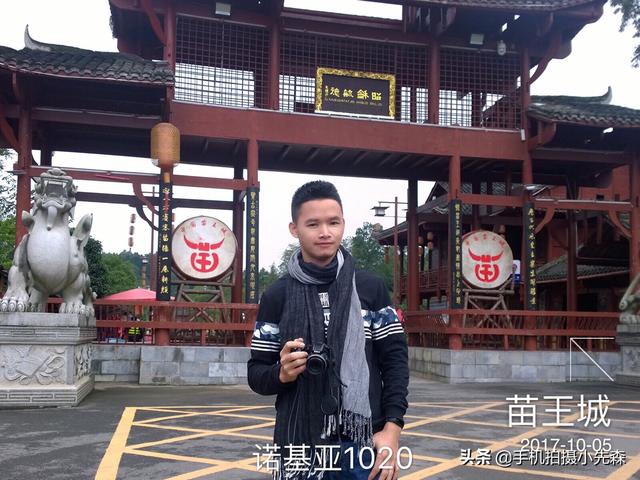 手机号拍出320万,手机上130万相素的CCD摄像头好还是320万的COMS摄像头？