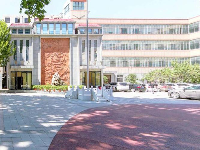 郑州路面超72℃,郑州七十二中怎么样?