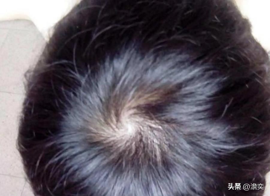 男童失手摔死女婴,小男孩被摔死