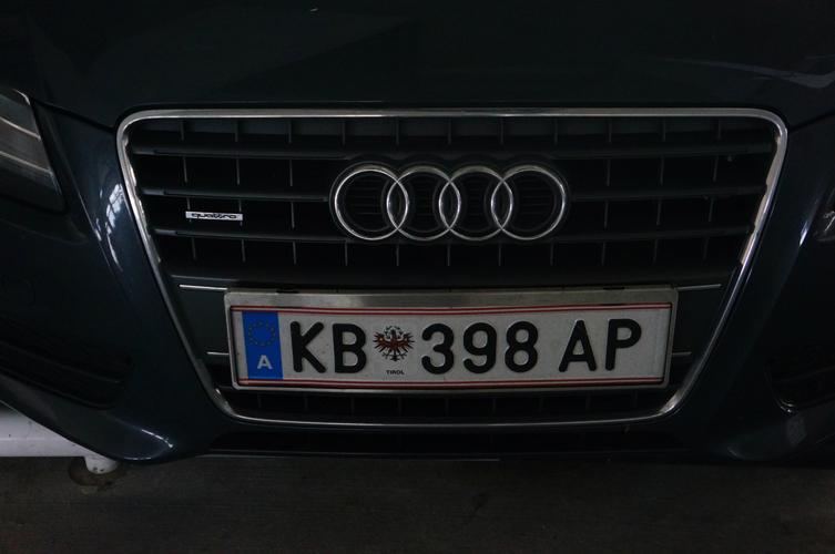 高速遇欧盟牌照小车,法国高速公路怎么收费?