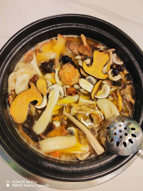 菌中之王每公斤18,禾能菌一桶多少公斤?