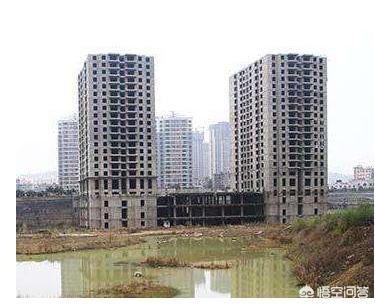 昆明事故致2死9伤,昆明原"沸城"项目,已经烂尾9年了,被接盘后重新复活,你如何看待此事? 昆明事故致2死9伤,昆明原"沸城"项目,已经烂尾9年了,被接盘后重新复活,你如何看待此事?