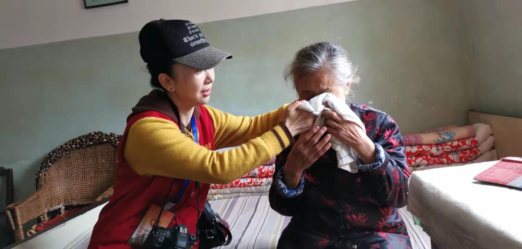 26户轮流照顾20年,子女轮流照顾老人怎么安排?