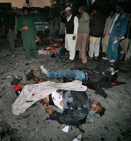 空难遇难者遗体送错,发生空难后,像全体遇难的那种,人的尸体成什么样了,还能找得到吗?