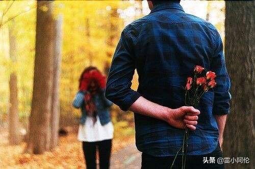 心理学上的暗恋表现,暗恋一个人的表现(用心理学进行分析)？