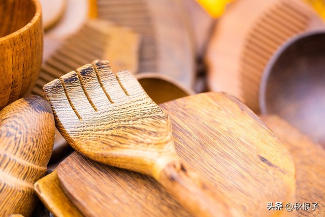 老头乐排队上高速,老头乐能上高速吗 老头乐排队上高速,老头乐能上高速吗