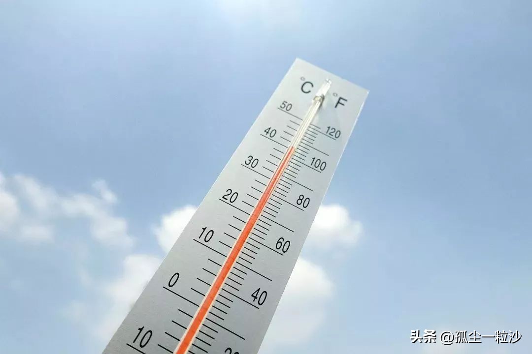 极端暴雨怎么来的,暴雨极端天气如何自保？