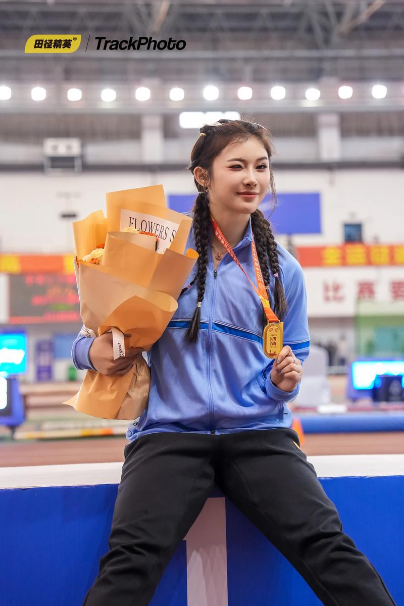 吴艳妮光速夺冠,吴艳妮光速夺冠视频