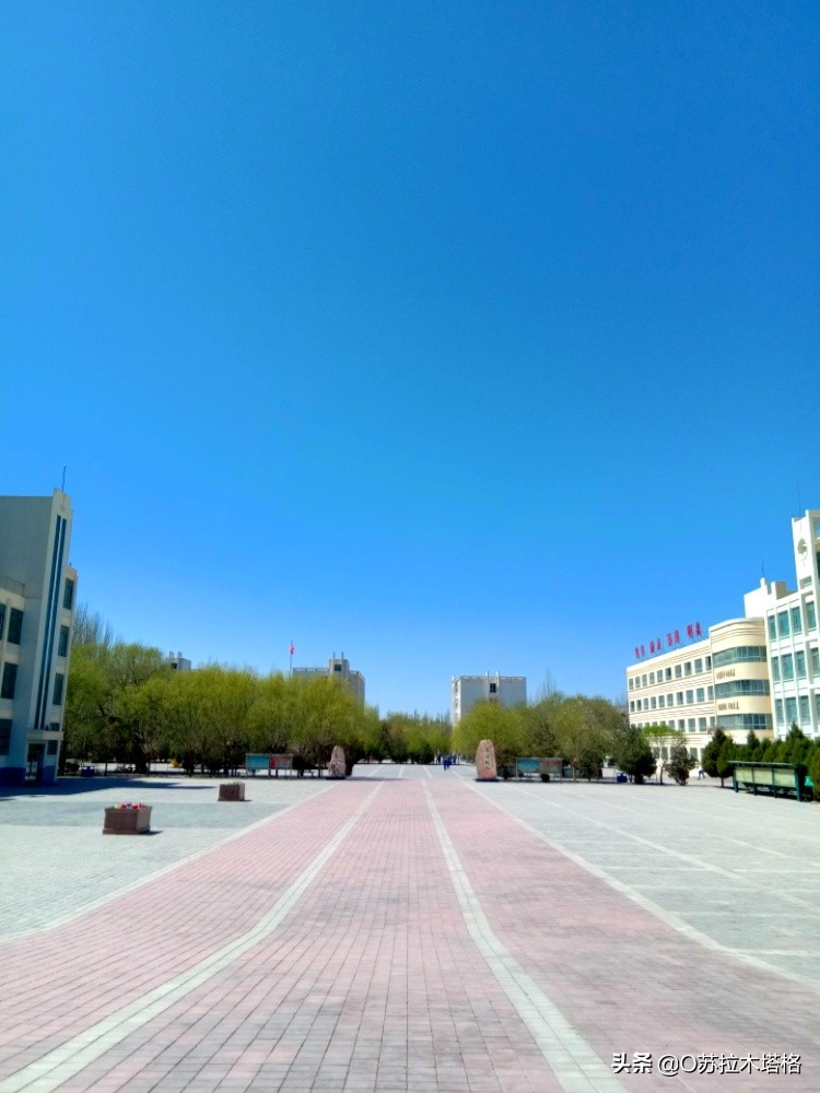 老师教室内猥亵女生,衡阳县一小学老师被指以辅导作业为由,在教室等地猥亵4名女孩,官方:已介入,会派人对女孩心理疏导。你怎么看? 老师教室内猥亵女生,衡阳县一小学老师被指以辅导作业为由,在教室等地猥亵4名女孩,官方:已介入,会派人对女孩心理疏导。你怎么看?