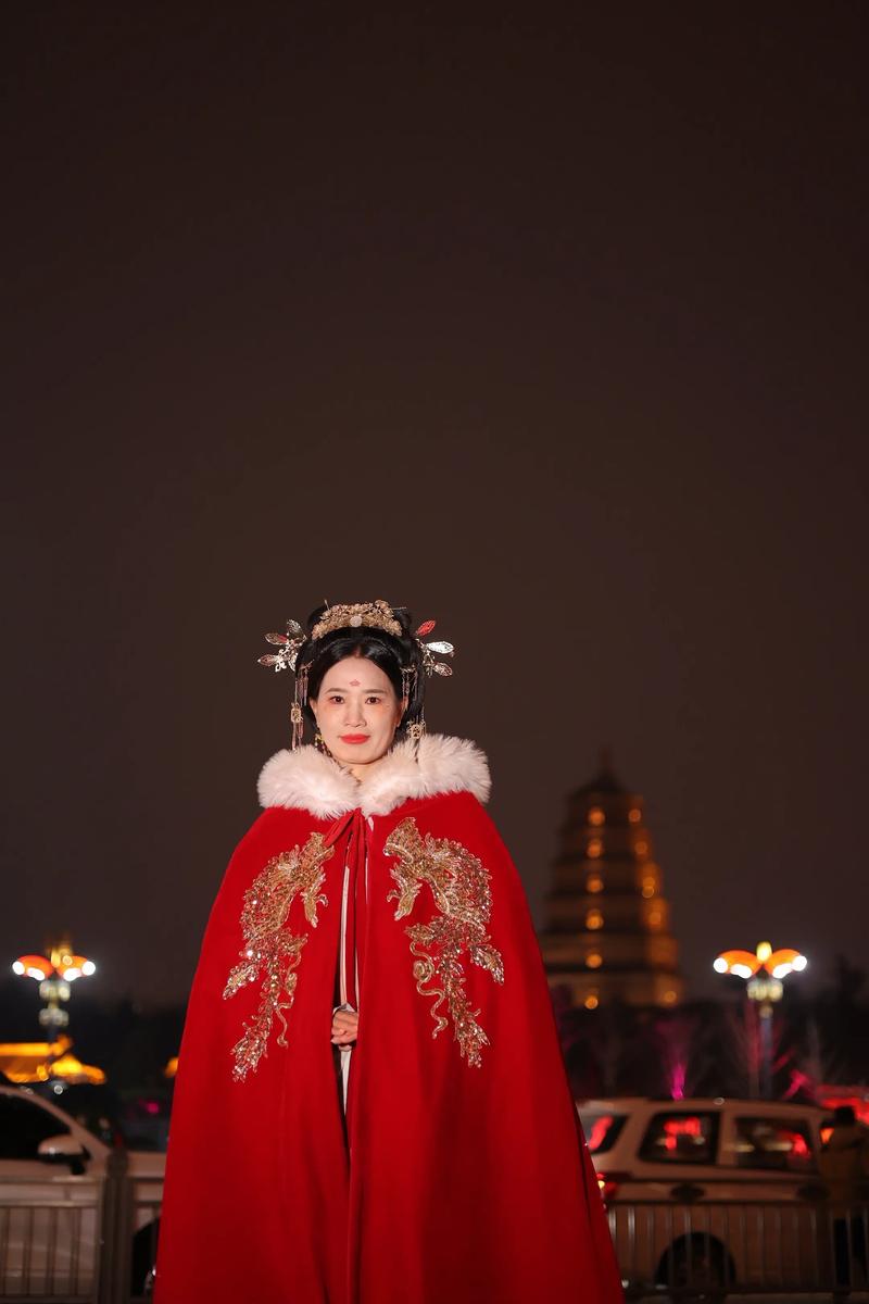 西安汉服店主被拘5天,西安汉服租赁攻略?