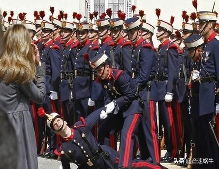 九三阅兵演练画面,对于北京大阅兵,建筑工地放假时间安排是多久? 九三阅兵演练画面,对于北京大阅兵,建筑工地放假时间安排是多久?