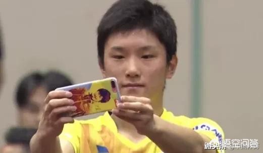 张本智和脱衣庆祝,张本智和家世背景？