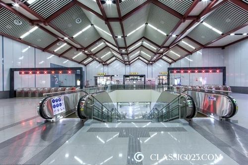 苏州火车站女厕标识,以前苏州人是怎么上厕所的?