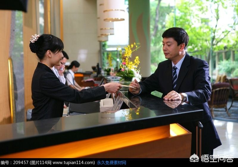 因不满服务骂服务员,12315可以投诉饭店服务员态度差吗？