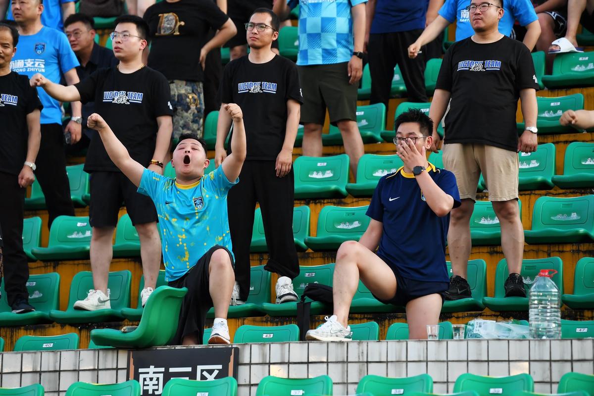 猪价跌入6元时代,2022.1.11明日猪价全面飘绿,猪价跌入谷底会绝地反弹吗?