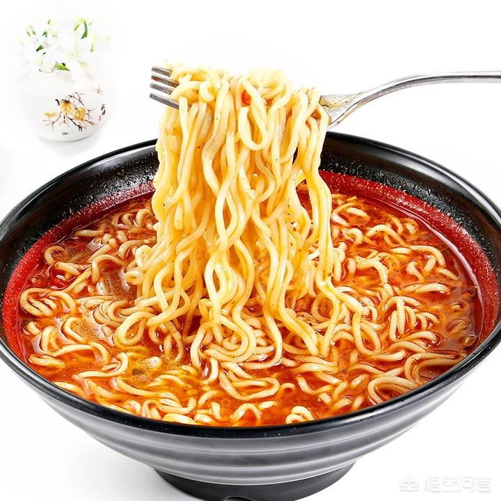 每天吃方便面患胃癌,每天吃方便面患胃癌几率大吗