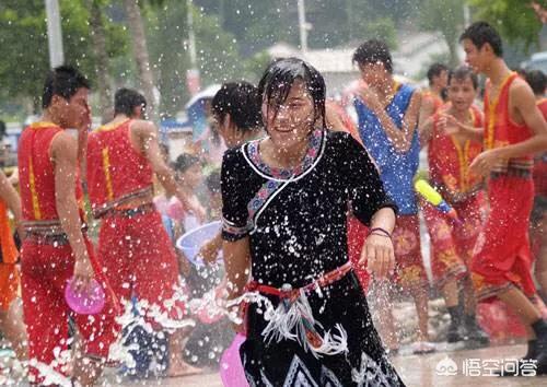 游客因台风被困三亚,游客因台风被困三亚死亡