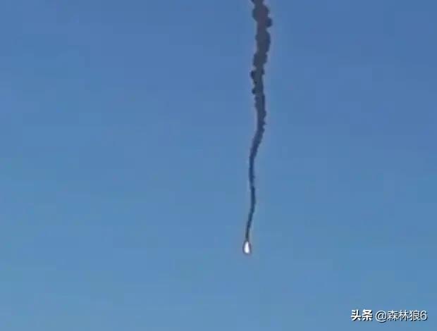 两架无人机高空相撞,两架无人机高空相撞怎么处理