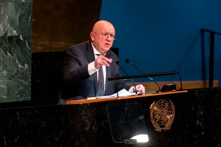 普京将回应对俄免签,普京签署