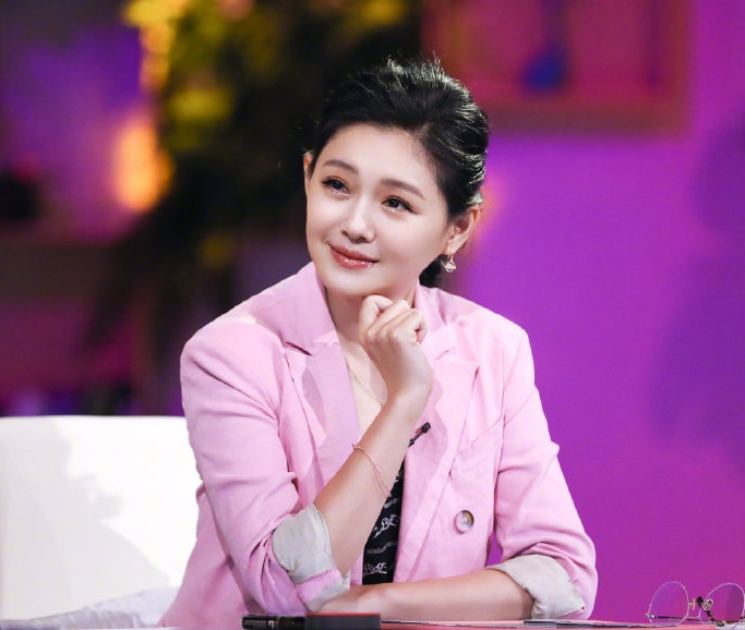 具俊晔大S墓前修照片,具俊晔谈大s