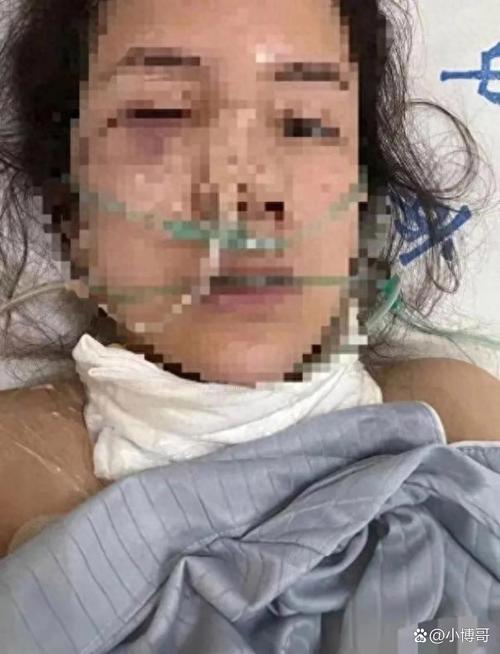 杀欲离婚妻子判死缓,如何看待男子家暴妻子38年,因不满儿子「袒护」母亲,男子持刀杀子烧车被判死缓?什么导致悲剧发生?