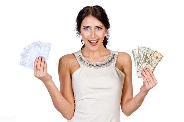 2元买彩票中1000万,彩票还买吗？2元彩票能中1000万，如果中了1000万要怎么花？